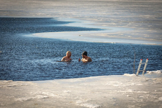 Cold Plunge vs Ice Bath: What’s the Real Difference?