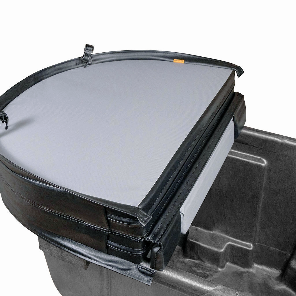 Insulated Stock Tank Cover - 150 Gallon - Black